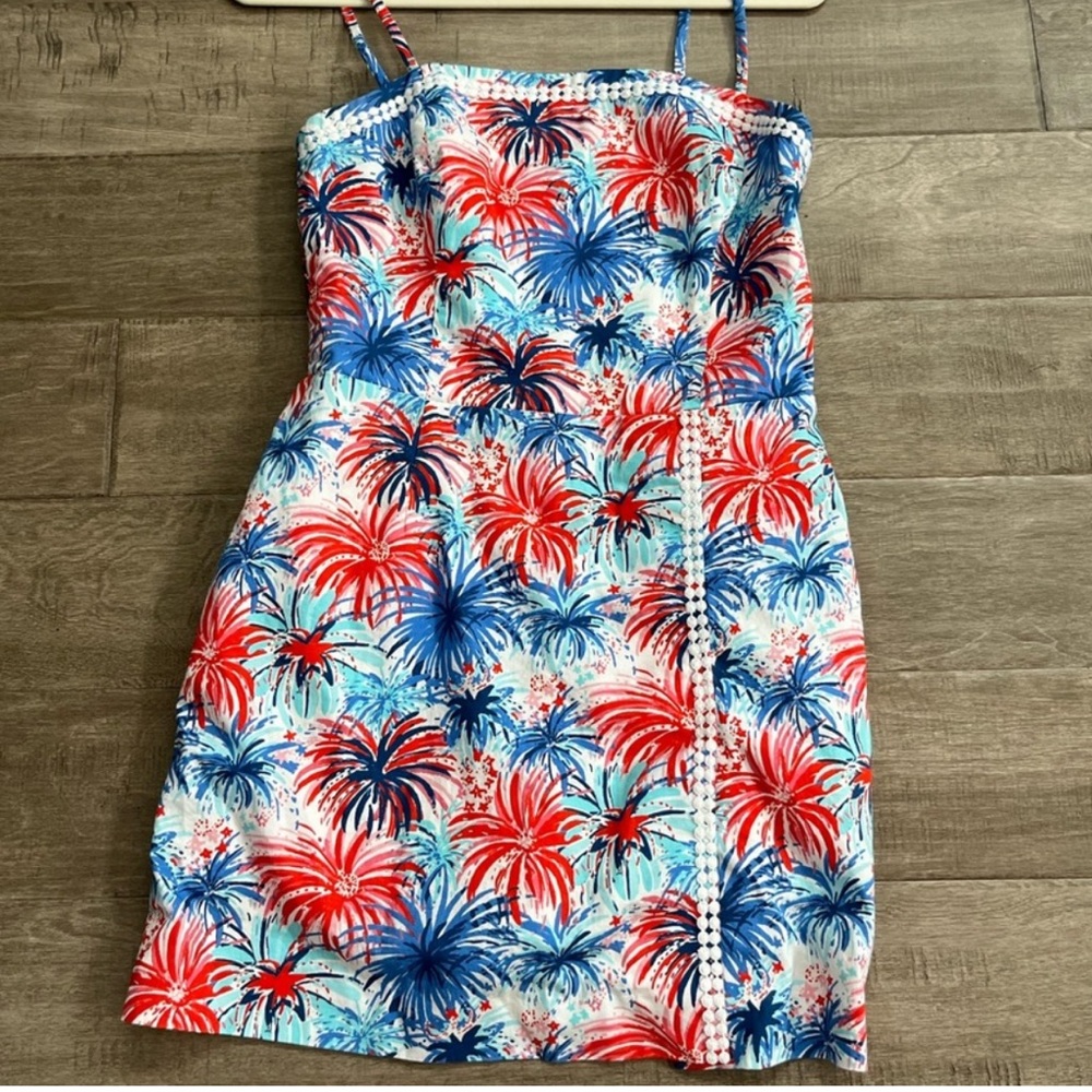 ISO Feelin Sparks size 6 or 4